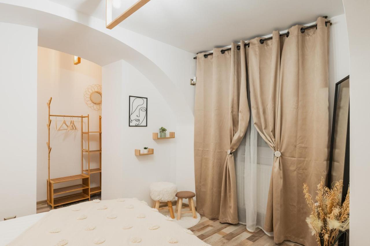 Cozee Studio - In Inima Brasovului Buitenkant foto